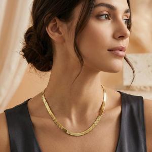 Collier chaine plate